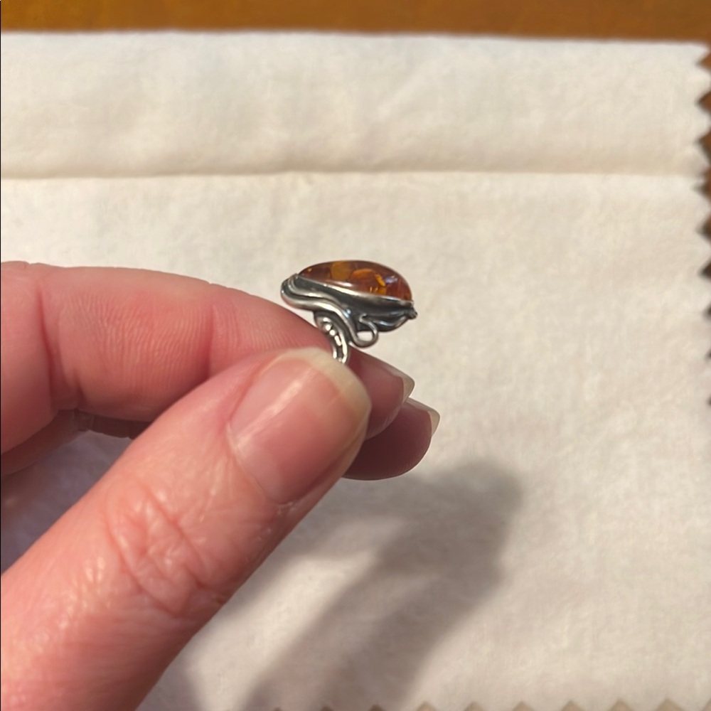 Antique Sterling Silver Amber Ring - Picture 2 of 5